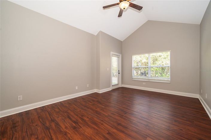 Image No.28-4 Bed House for sale