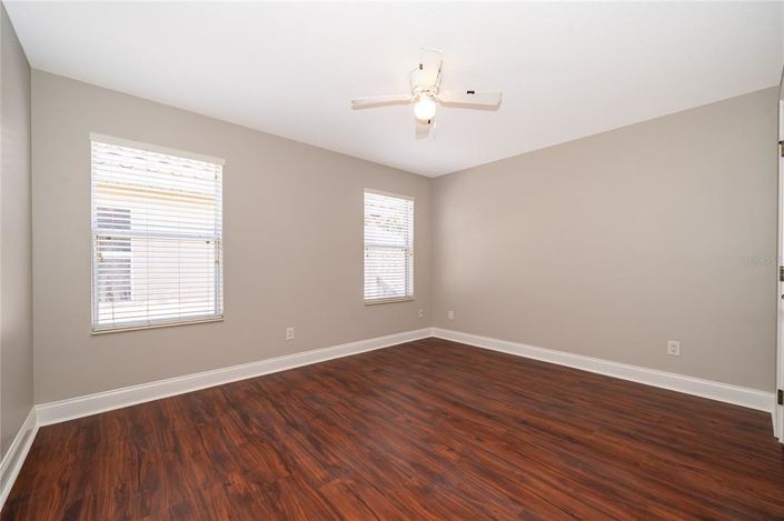 Image No.34-4 Bed House for sale