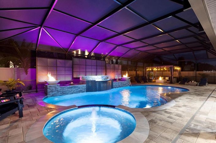 Image No.46-6 Bed House for sale