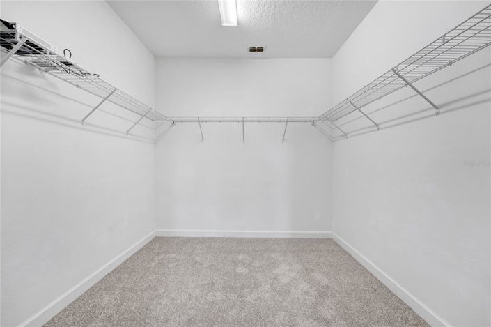 Image No.21-3 Bed Townhouse for sale