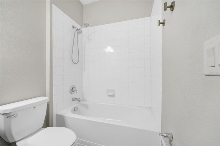 Image No.26-3 Bed Townhouse for sale