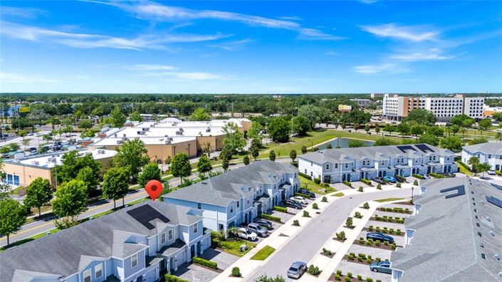 Image No.41-3 Bed Townhouse for sale