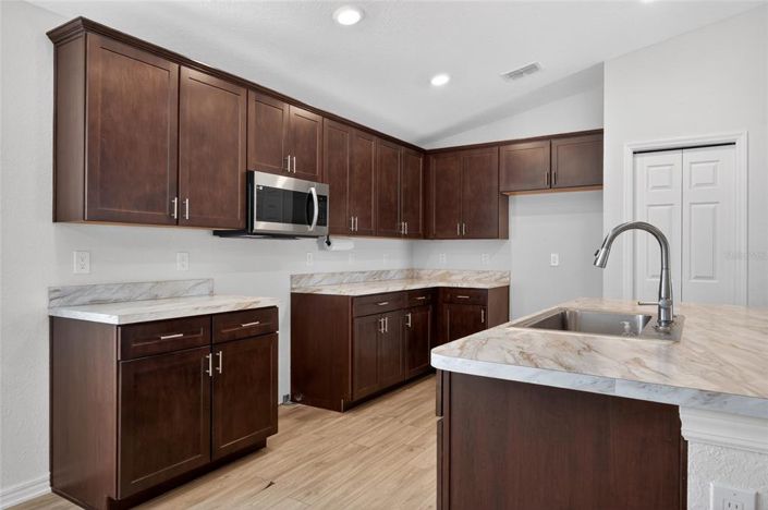 Image No.7-Maison de 3 chambres à vendre à Saint John