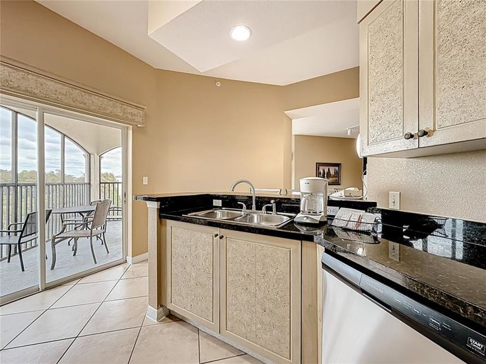 Image No.21-3 Bed Apartment for sale