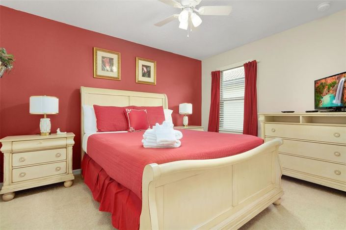Image No.31-7 Bed House for sale