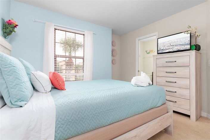 Image No.43-7 Bed House for sale