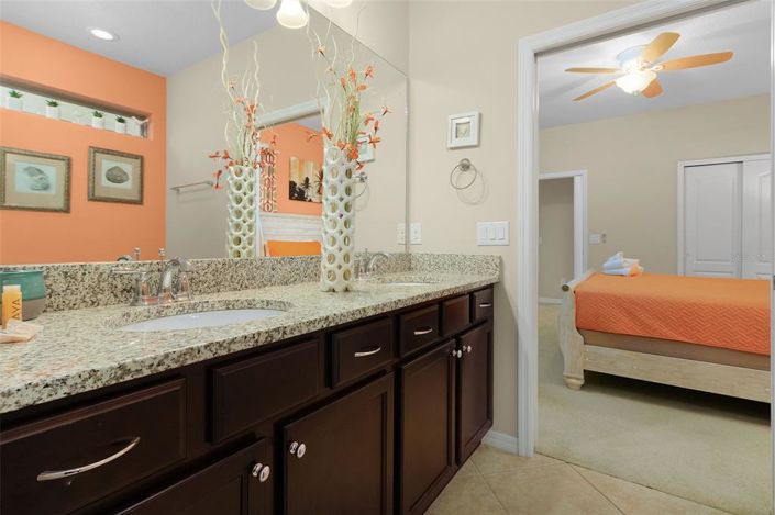 Image No.55-7 Bed House for sale