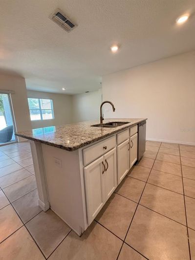 Image No.24-Maison de 4 chambres à vendre à Saint John