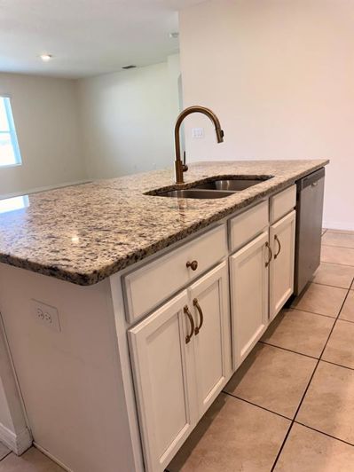 Image No.25-Maison de 4 chambres à vendre à Saint John