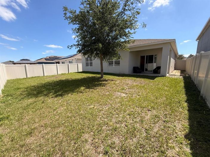 Image No.7-Maison de 4 chambres à vendre à Saint John