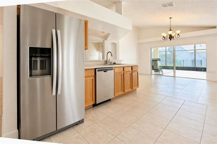 Image No.14-3 Bed House for sale