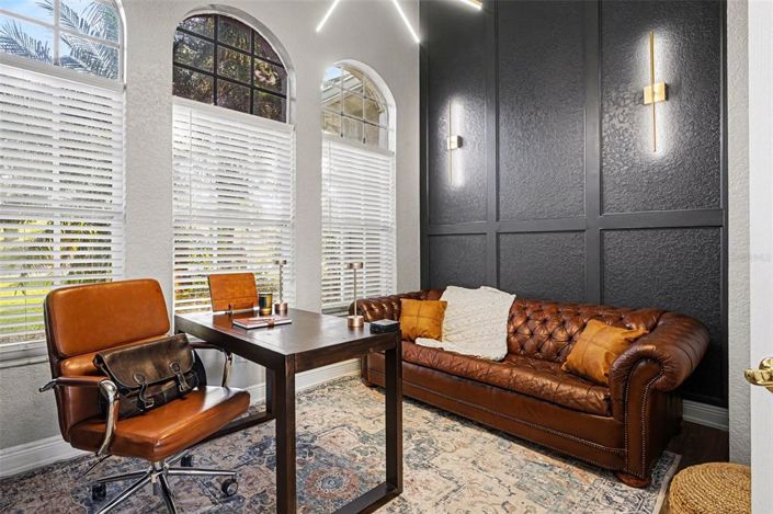 Image No.26-4 Bed House for sale