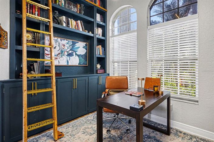 Image No.28-4 Bed House for sale