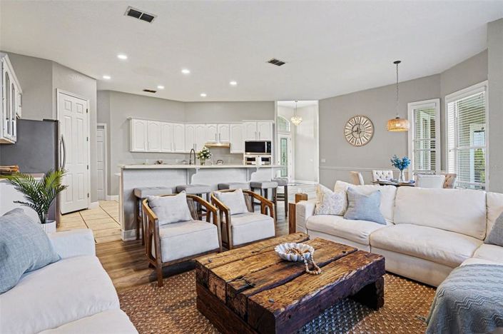 Image No.9-4 Bed House for sale