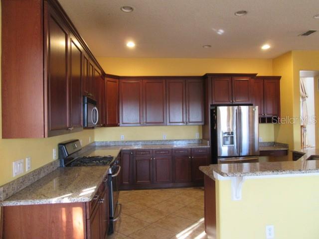 Image No.15-4 Bed House for sale