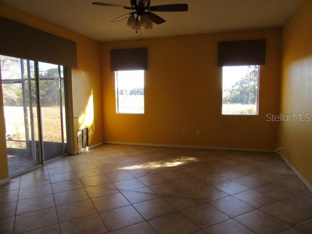 Image No.16-4 Bed House for sale