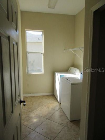 Image No.19-4 Bed House for sale
