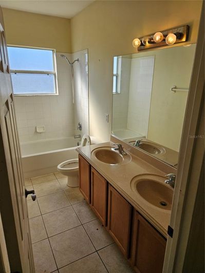 Image No.23-4 Bed House for sale