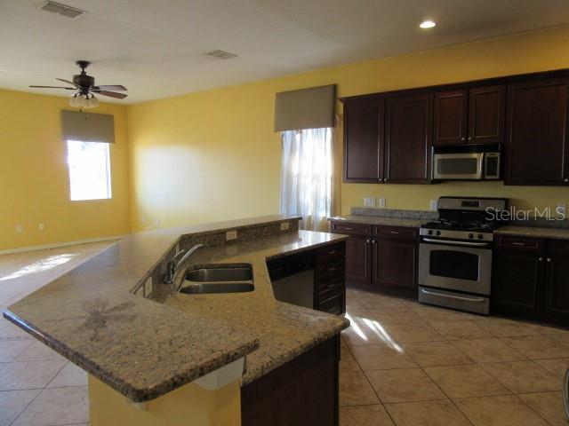 Image No.3-4 Bed House for sale