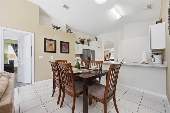 Image No.15-4 Bed House for sale