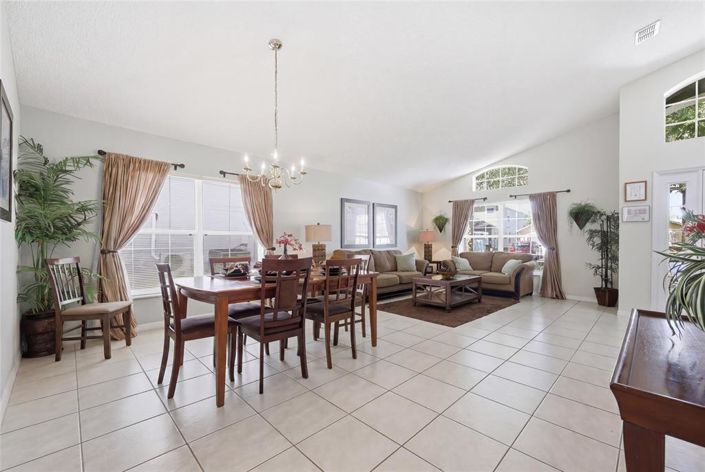 Image No.9-4 Bed House for sale