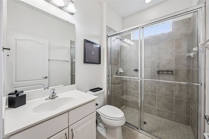 Image No.19-6 Bed House for sale