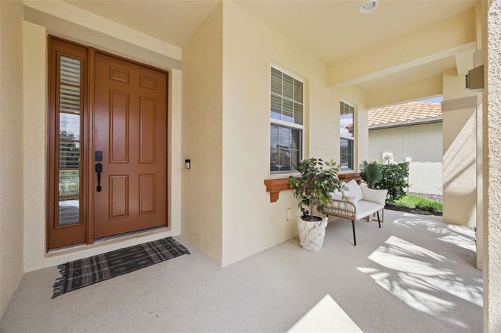 Image No.2-6 Bed House for sale