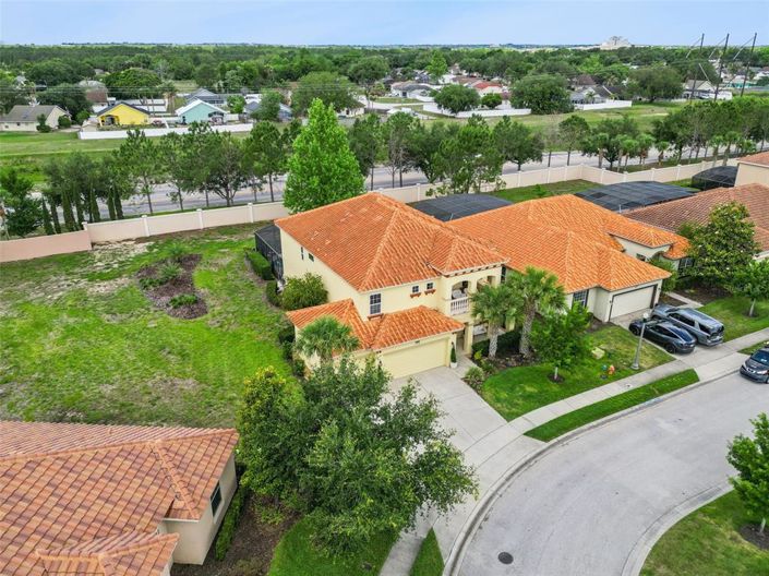 Image No.46-6 Bed House for sale