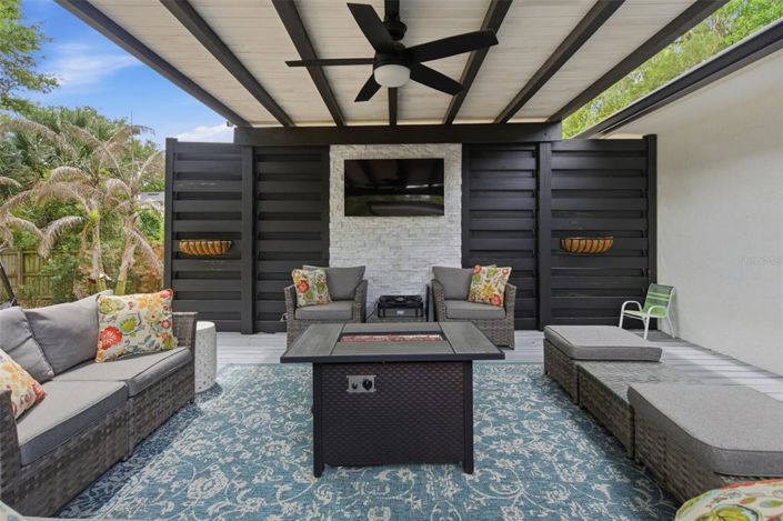 Image No.31-4 Bed House for sale