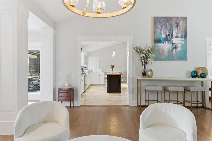 Image No.9-4 Bed House for sale