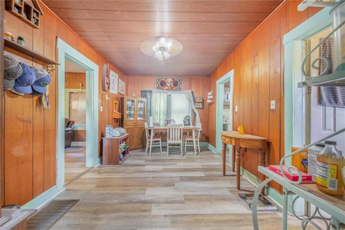 Image No.9-2 Bed House for sale