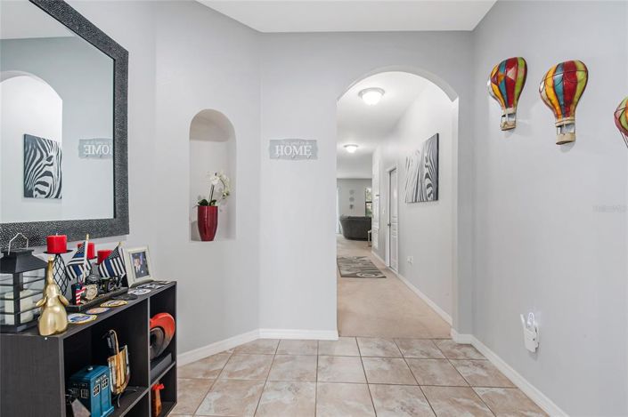 Image No.11-4 Bed House for sale