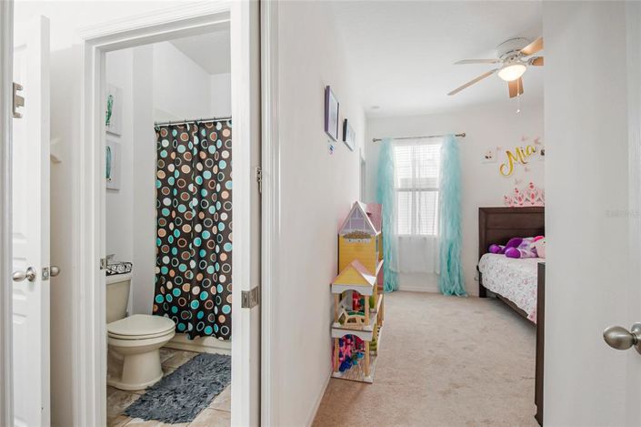 Image No.17-4 Bed House for sale