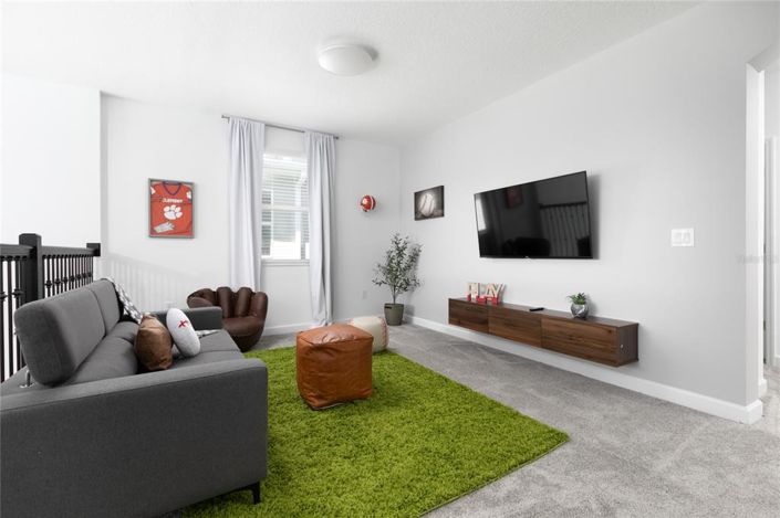 Image No.17-5 Bed House for sale