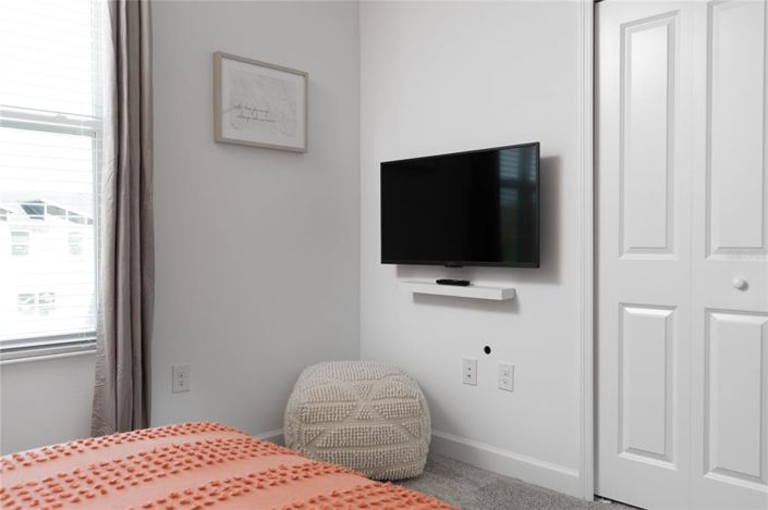 Image No.19-5 Bed House for sale