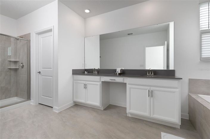 Image No.23-5 Bed House for sale