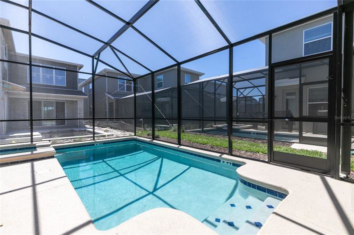 Image No.30-5 Bed House for sale