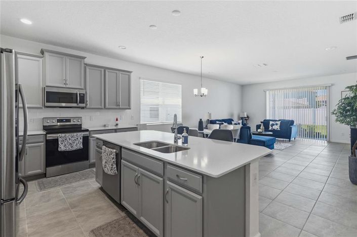 Image No.9-3 Bed House for sale