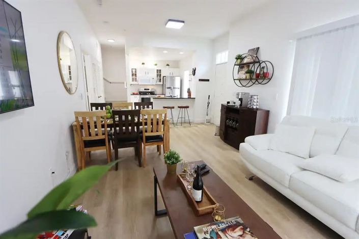 Image No.10-4 Bed Apartment for sale