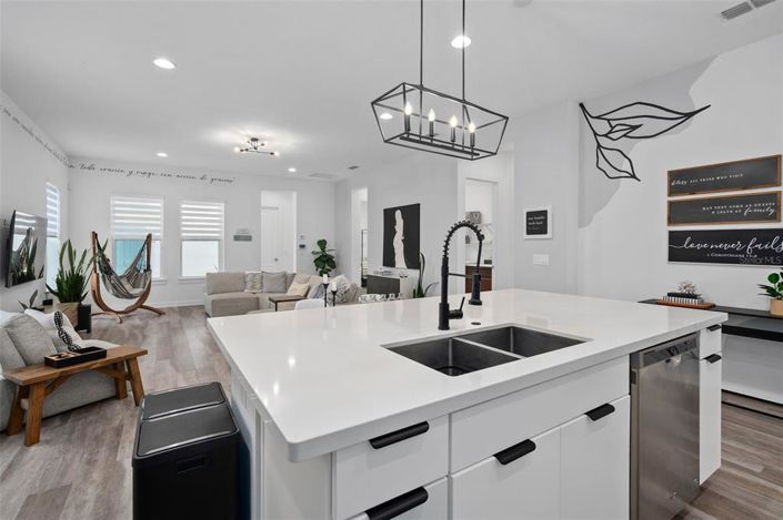 Image No.11-4 Bed House for sale