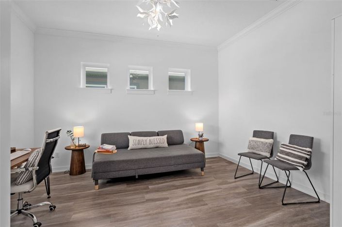 Image No.21-4 Bed House for sale