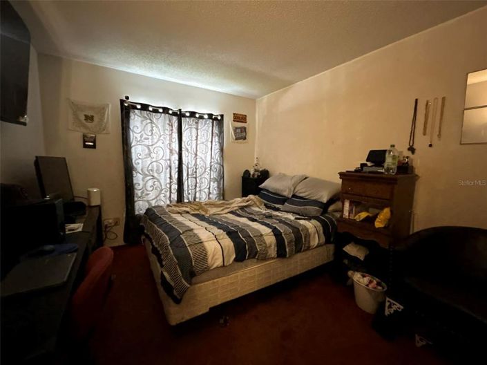 Image No.9-4 Bed House for sale