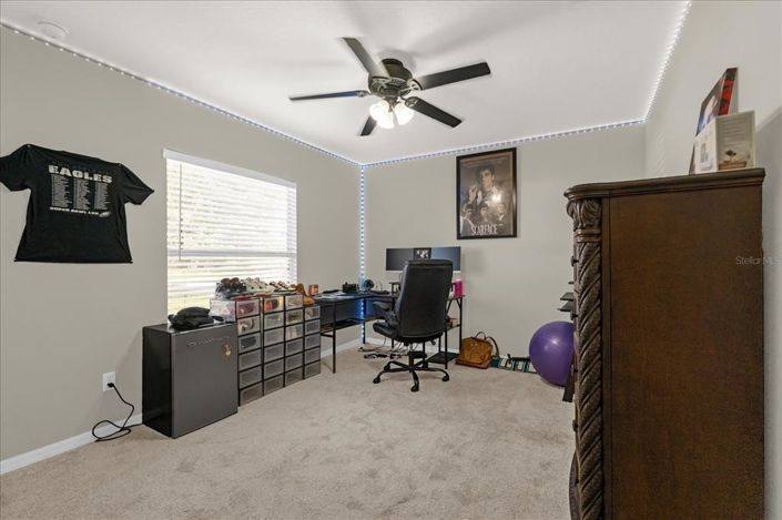 Image No.19-4 Bed House for sale