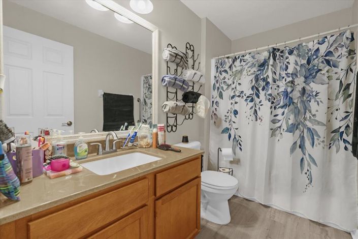 Image No.21-4 Bed House for sale