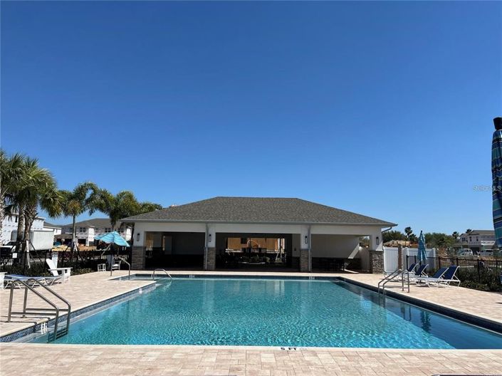 Image No.24-3 Bed Townhouse for sale