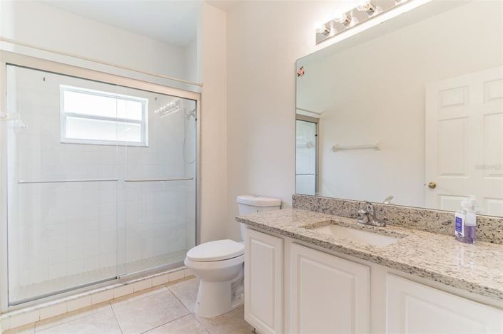 Image No.16-5 Bed House for sale