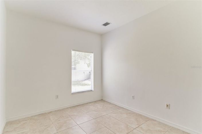 Image No.21-5 Bed House for sale