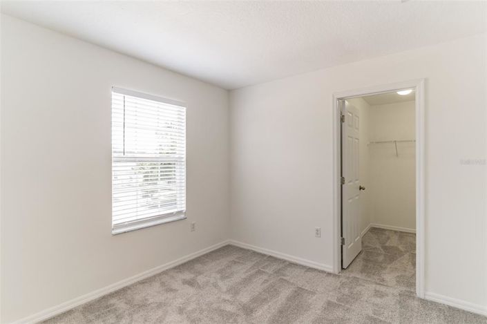 Image No.26-5 Bed House for sale