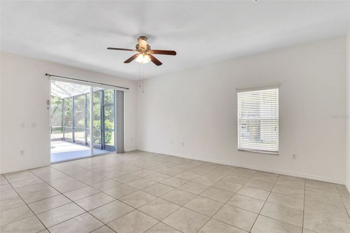 Image No.27-5 Bed House for sale