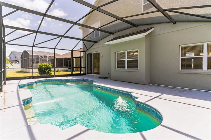 Image No.3-5 Bed House for sale